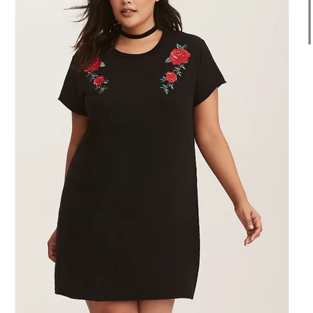 TORRID BLACK EMBROIDERED TERRY T-SHIRT DRESS